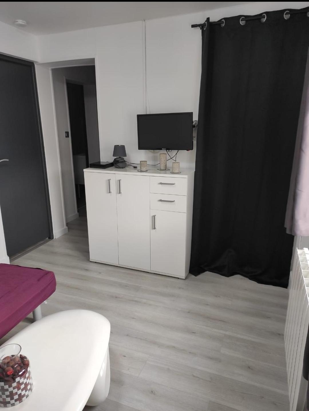 Maison Plain Pied 1 Herin Luaran gambar